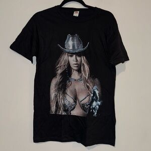 RARE Beyoncé Renaissance World Tour Disco Cowboy Hat Tee – Official Concert Tee